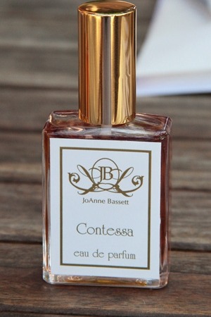 3446-joanne-bassett-contessa