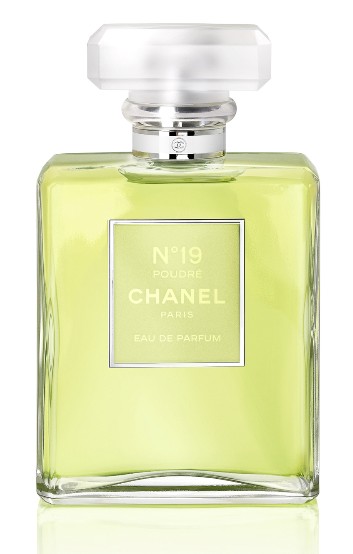 6757-chanel-no-19-poudre